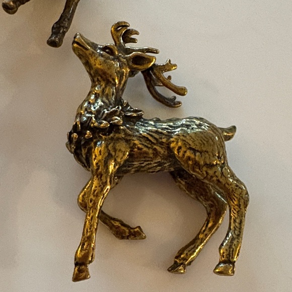 Vintage MCM Elegant Gold Brass Reindeer Wall Decor Set -3 Hollywood Regency - Picture 3 of 8